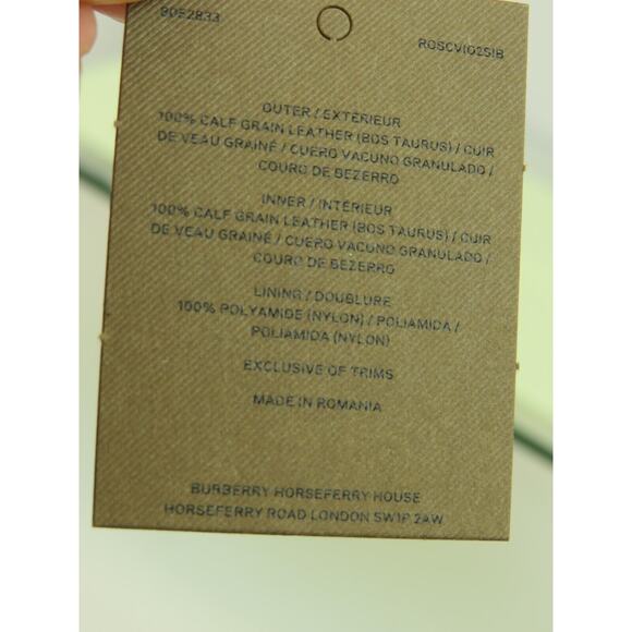 BURBERRY ELMORE RED LOGO EMBOSSED LEATHER ZIP AROUND CLUTCH CONTINENTAL WALLET - Picture 14 of 15